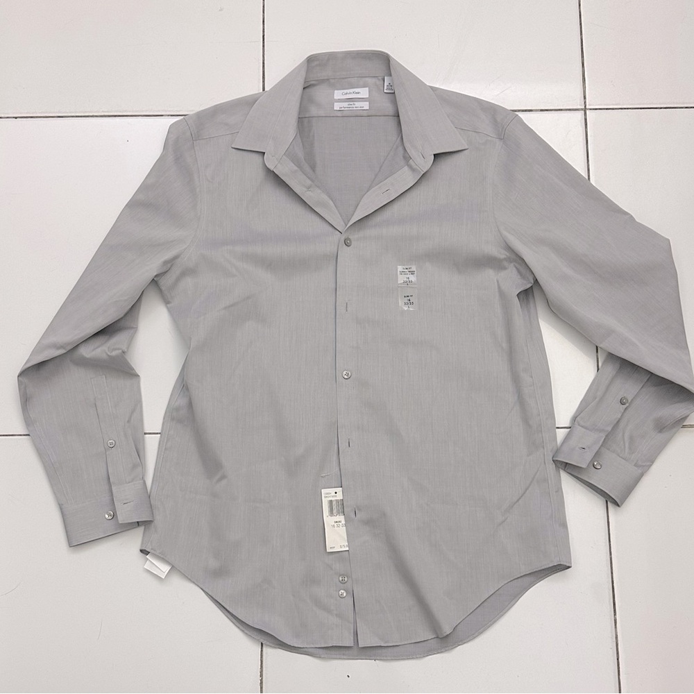 NWT CALVIN KLEIN BUTTON DOWN